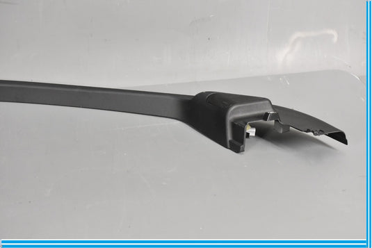 18-20 Jaguar E-Pace Front Left Side Door Window Frame Trim Cover Oem