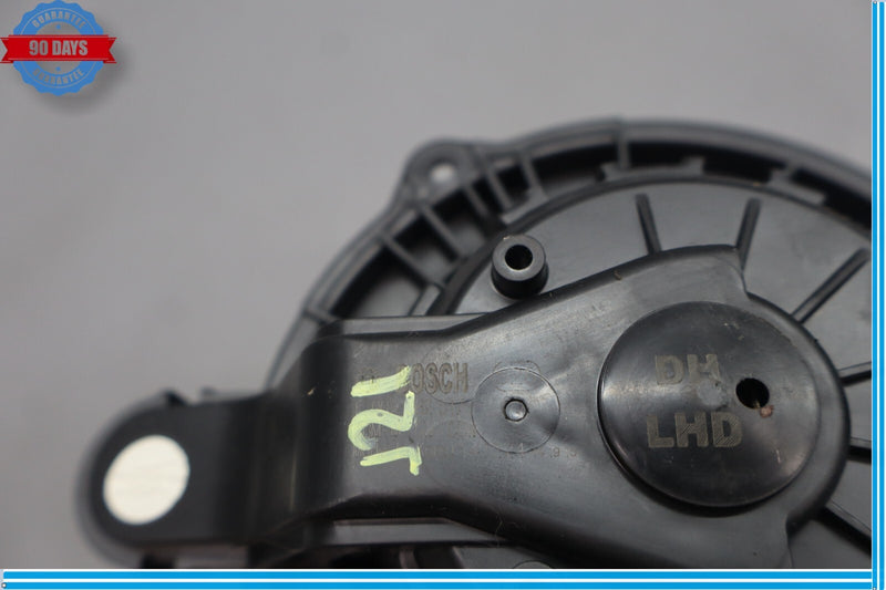 Load image into Gallery viewer, 15-20 Hyundai Genesis G80 Front HVAC AC Heater Blower Motor Fan Oem
