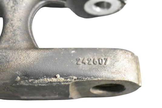 13-21 Maserati Quattroporte Rear Right Side Spindle Knuckle Hub 242607 OEM