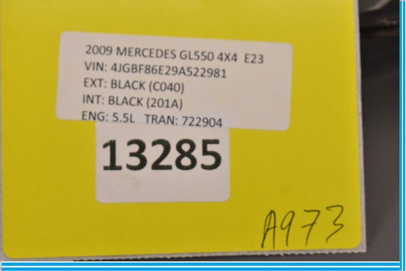Load image into Gallery viewer, 07-09 Mercedes GL450 GL550 Left Side Base Bumper Fog Light Grille Grill Oem
