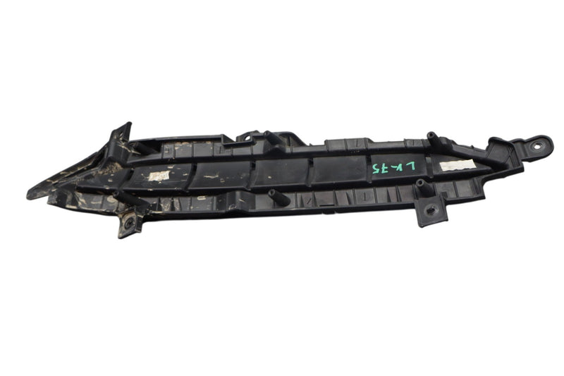 Load image into Gallery viewer, 15-17 Hyundai Genesis Front Left Driver Side Bumper Fog Light Cover Oem
