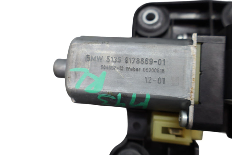 Load image into Gallery viewer, 09-15 BMW 740i 750Li xDrive Rear Left Side Door Sun Blind Shade Motor Oem
