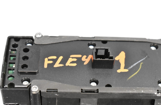 12-18 Mercedes CLS550 W218 Front Left Master Power Window Switch A2129056000 Oem