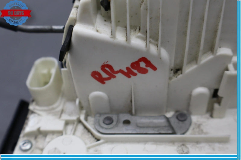 Load image into Gallery viewer, 14-19 Maserati Ghibli Rear Right Passenger Side Door Lock Latch Actuator OEM
