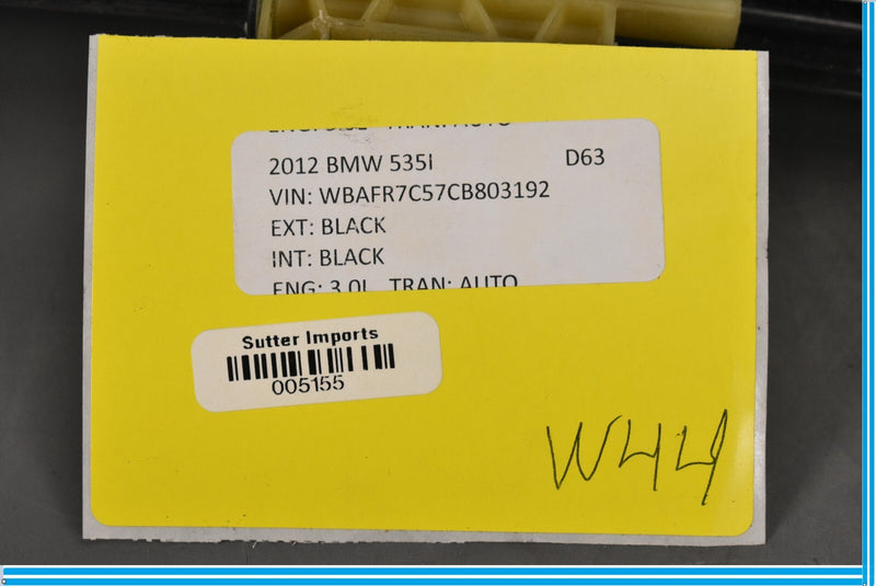 Load image into Gallery viewer, 11-16 BMW 528i 535i F10 Front Right Side Window Regulator Lifter /w Motor Oem
