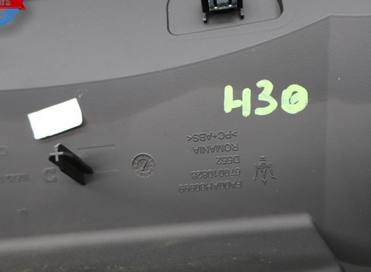 14-17 Maserati Ghibli Gauge Dash Speedometer Cover Trim Pad Black 670010828 Oem