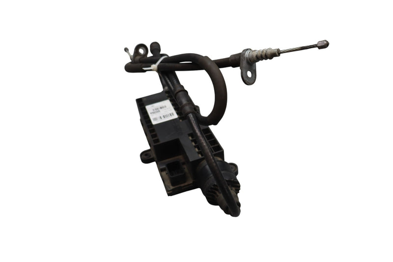 Load image into Gallery viewer, 14-21 Maserati Ghibli Electronic Parking Brake Control Actuator 670030076 Oem
