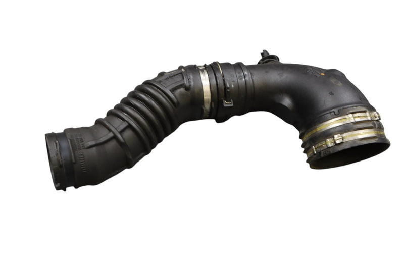Load image into Gallery viewer, 14-17 Maserati Ghibli Right Turbo Intercooler Hose Air Duct Tube 670001590 Oem
