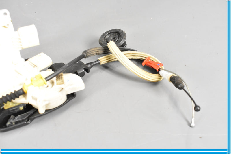 Load image into Gallery viewer, 11-18 Audi A8 Quattro Front Right Door Latch Lock Actuator 4H1837016F Oem
