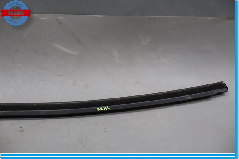 Load image into Gallery viewer, 14-20 Maserati Ghibli M157 Rear Right Passenger Side Door Window Molding Oem
