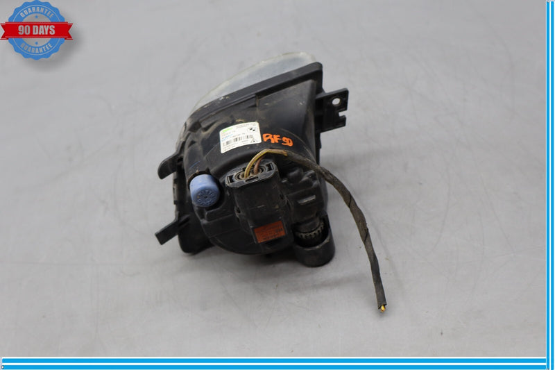 Load image into Gallery viewer, 09-15 BMW 740i 750Li xDrive Front Right Side Foglight Fog Light Lamp Oem

