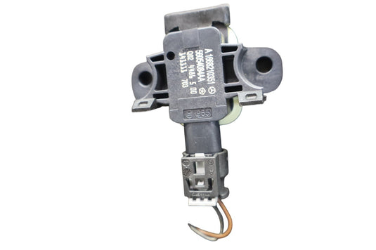 14-18 Mercedes CLA250 C117 Front Right Passenger Side Door Window Regulator Oem