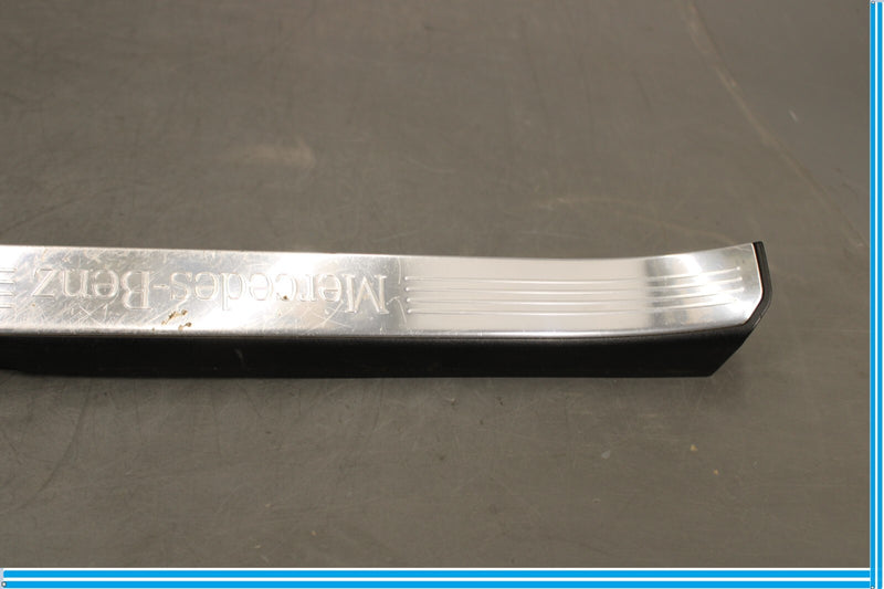 Load image into Gallery viewer, 07-13 Mercedes S550 S400 S600 Front Right Side Door Sill Scuff Plate Trim Oem
