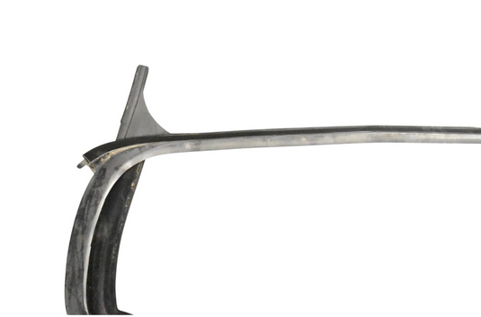 03-13 Maserati Quattroporte M139 Rear Left Side Window Weather Strip Seal Oem