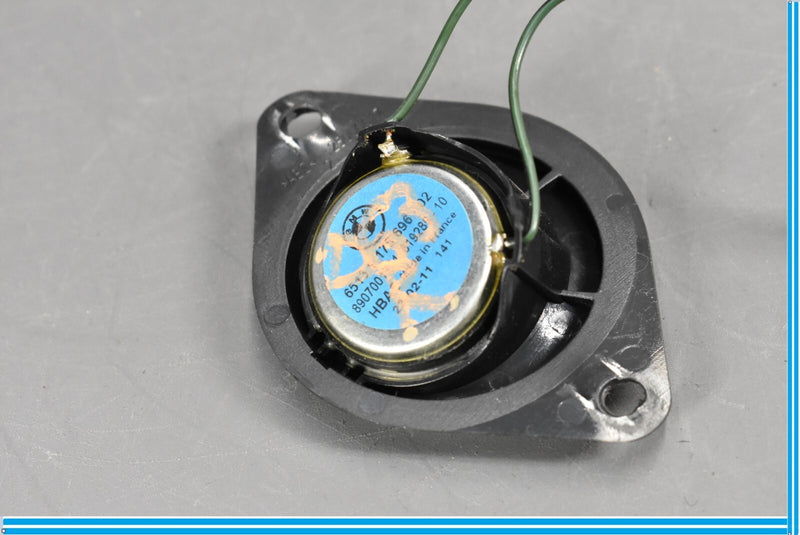 Load image into Gallery viewer, 11-16 BMW 528i 535i 550i F10 Passenger or Driver Side Tweeter Speaker Oem
