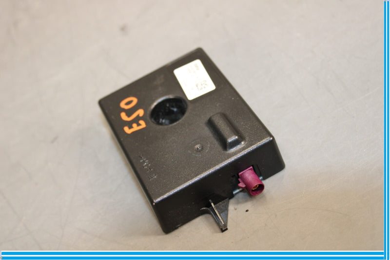 Load image into Gallery viewer, 12-16 BMW 320i 328i 428i F30 Radio Antenna Amplifier Control Module Unit Oem
