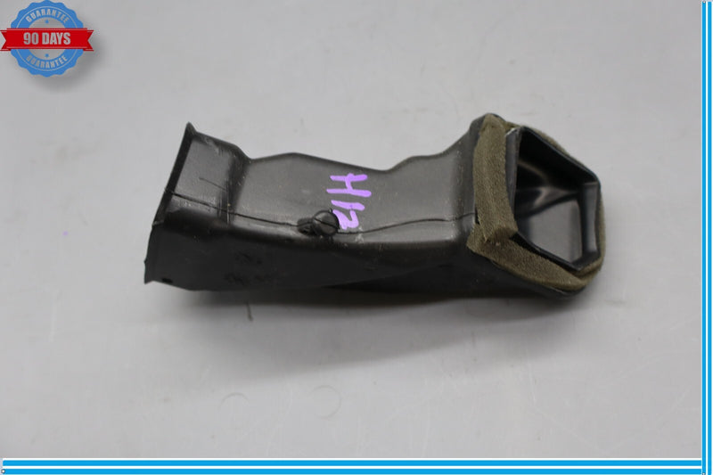 Load image into Gallery viewer, 08-17 Mercedes C250 C350 W207 Right Passenger Side Air Intake Hose Tube Oem
