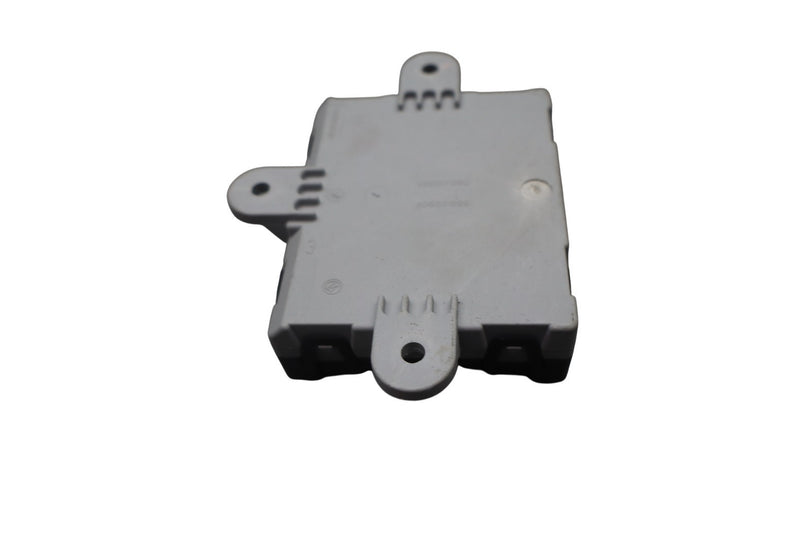 Load image into Gallery viewer, 12-13 Range Rover Evoque L538 Front Right Side Door Control Module Oem
