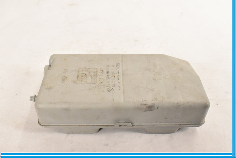 Load image into Gallery viewer, 00-09 Mercedes R230 SL500 S500 Seat Vacuum Pump Reservoir Tank 2208050119 OEM
