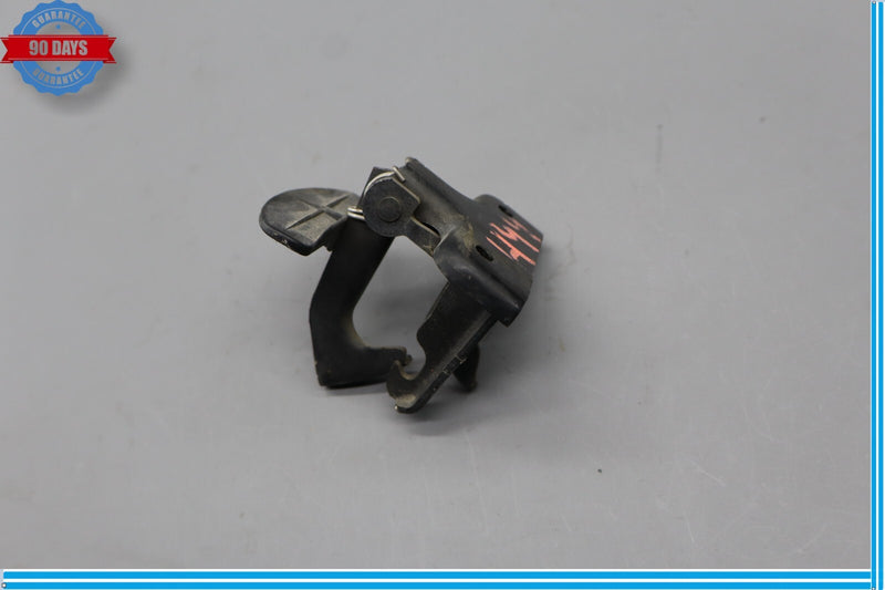 Load image into Gallery viewer, 06-11 Mercedes W164 ML550 GL550 Safety Hood Catch Lock Latch Release Oem
