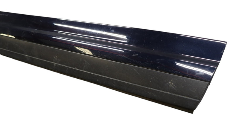 Load image into Gallery viewer, 11-18 Porsche Cayenne 958 Turbo Front Right Side Lower Door Molding Oem
