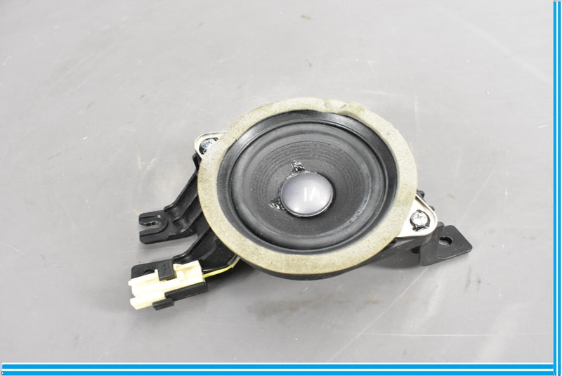 Load image into Gallery viewer, 07-17 Lexus LS460 LS460L L600H Rear Left Driver Side Door Upper Speaker Oem

