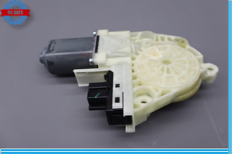 Load image into Gallery viewer, 10-16 Porsche Panamera 970 Front Right Side Door Window Regulator Motor Oem
