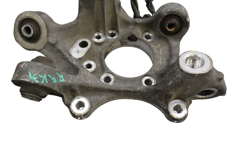 Load image into Gallery viewer, 09-16 Hyundai Equus Genesis Rear Axle Right Side Knuckle Carrier Assembly Oem
