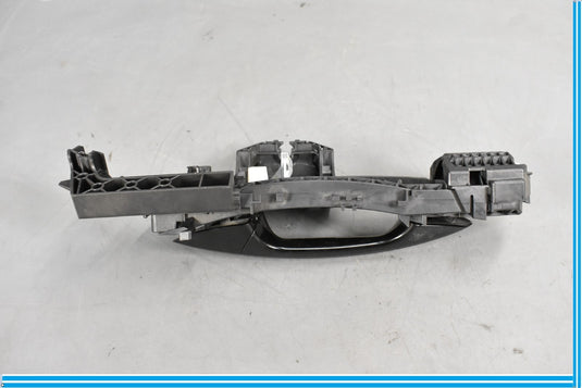 12-20 Mercedes W117 CLA250 Rear Right Side Exterior Door Handle Oem