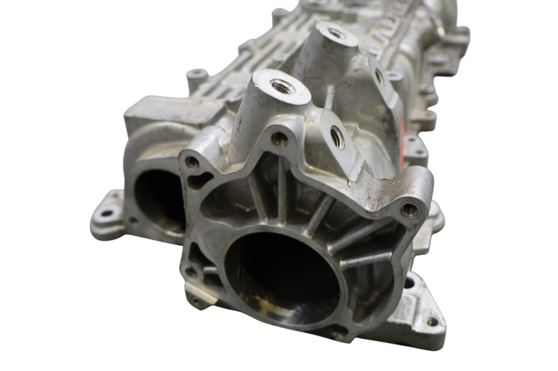 Load image into Gallery viewer, 14–17 Maserati Ghibli Right Side Cylinder Head Rocker Valve Cover 298701 Oem
