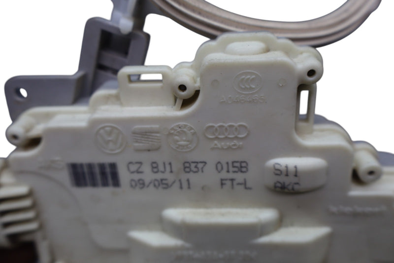 Load image into Gallery viewer, 10-18 Volkswagen Touareg Front Left Driver Side Door Latch Lock Actuator Oem
