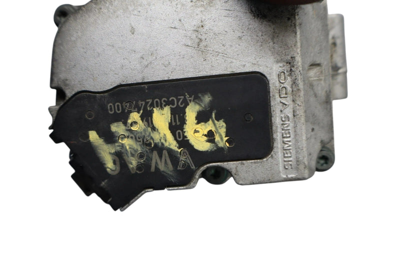 Load image into Gallery viewer, 11-17 Volkswagen Touareg Engine Air Inlet Intake Throttle Body 03H133062 OEM
