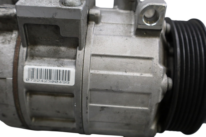Load image into Gallery viewer, 12-15 Mercedes W204 C250 SLK250 A/C Air Conditioning Compressor 0022304511 Oem
