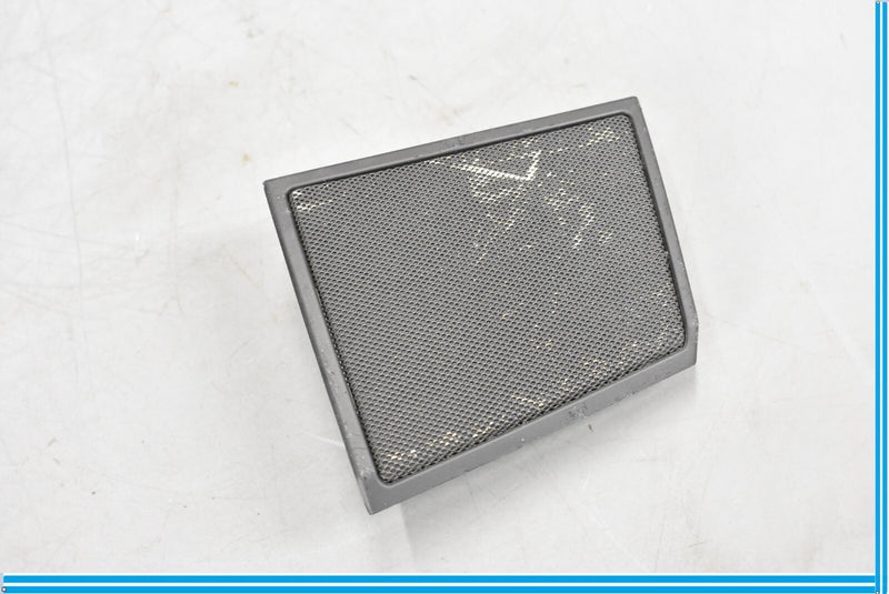 Load image into Gallery viewer, 14-17 Maserati Ghibli Front Left Side Dash Tweeter Speaker Cover Oem
