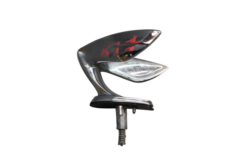 Load image into Gallery viewer, 11–16 Hyundai Equus Front Top Hood Emblem Ornament Chrome 86320-3N000 Oem
