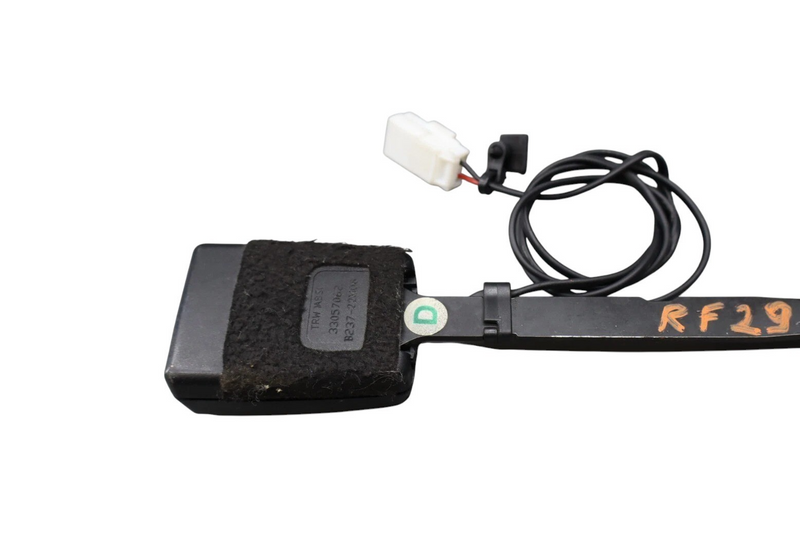 Load image into Gallery viewer, 03-13 Maserati Quattroporte M139 Front Right Side Seat Belt Buckle 67672600 Oem
