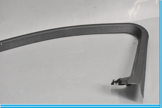 18-20 Jaguar E-Pace Front Right Door Window Frame Trim Cover Oem