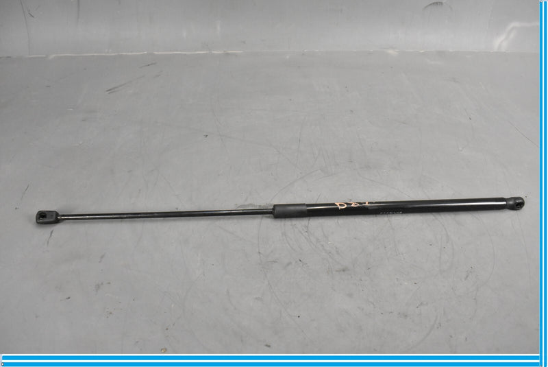 Load image into Gallery viewer, 06-11 Mercedes CLS550 CLS500 W219 Front Hood Lift Supports Strut Shocks Oem
