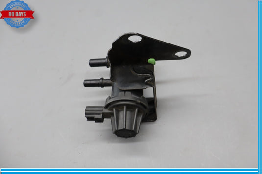 02-05 Ford Thunderbird EGR Purge Valve 3U5A2G641 Black Oem