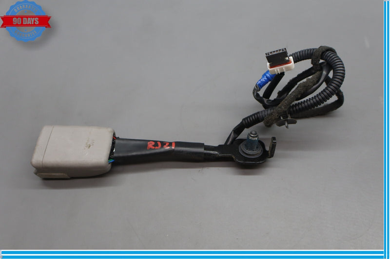 Load image into Gallery viewer, 15-16 Hyundai Genesis Front Right Passenger Seat Belt Seatbelt Retractor Oem
