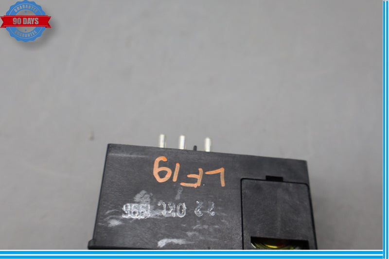 Load image into Gallery viewer, 90-02 Mercedes SL320 SL500 R129 Left Side Seat Backrest Lock Relay Module Oem
