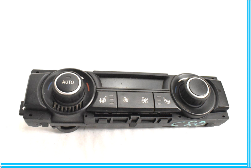 Load image into Gallery viewer, 2007-2013 BMW X5 E70 REAR AIR CONDITIONING HEATER CONTROL SEAT BUTTON 9215515
