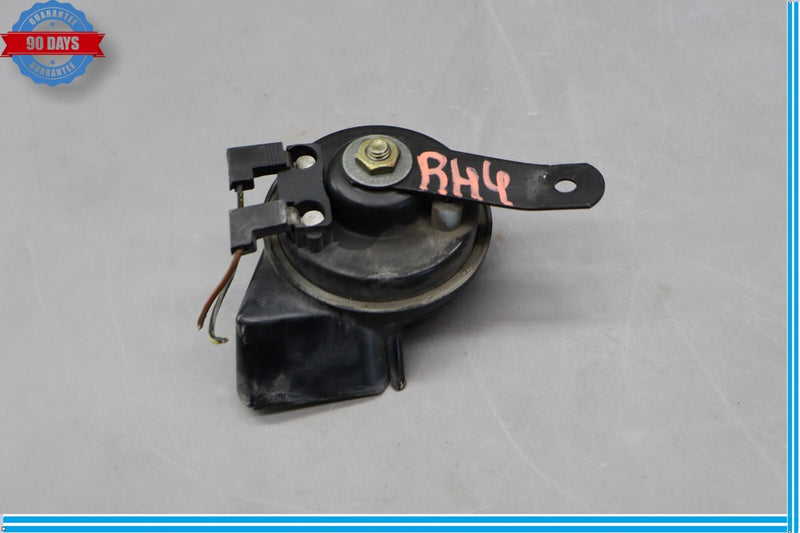 Load image into Gallery viewer, 03-06 Mercedes R230 SL500 SL600 Front Right Side Low Tone Pitch Horn Oem
