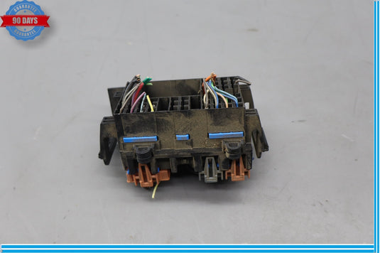 05-07 Hummer H2 Dashboard Fuse Box Relay Oem