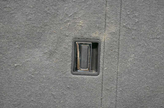 03-13 Maserati Quattroporte Rear Trunk Floor Carpet Cover Panel 80061606 Oem