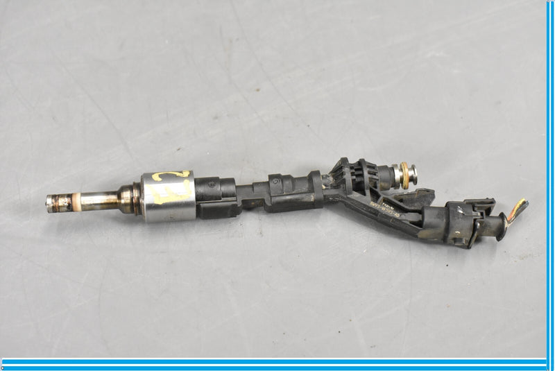 Load image into Gallery viewer, 10-19 Jaguar XJ XJL Range Rover Fuel Injector Only 1 Oem
