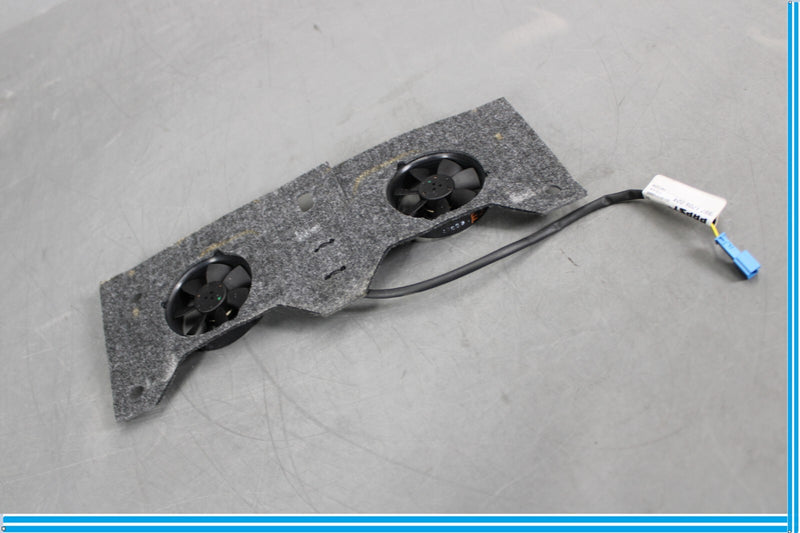 Load image into Gallery viewer, 03-11 Mercedes W219 CLS550 E350 Front Seat Blower Cooler Fan Fans Assembly Oem
