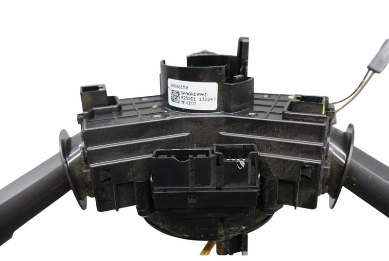 Load image into Gallery viewer, 10-16 Buick Lacrosse CXL Front Steering Column Combination Switch 20897749 Oem
