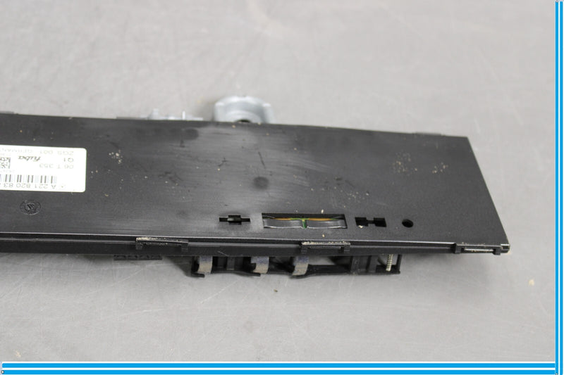 Load image into Gallery viewer, 07-13 Mercedes S400 S550 W221 Rear Roof Antenna Amplifier Amp Oem
