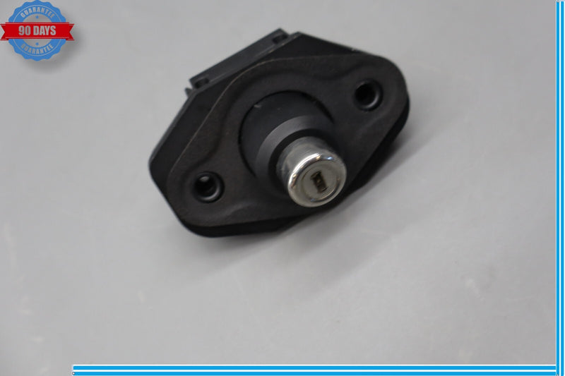 Load image into Gallery viewer, 09-15 BMW 750Li 750Li xDrive Rear Trunk Deck Lid Tailgate Lock Cylinder Oem
